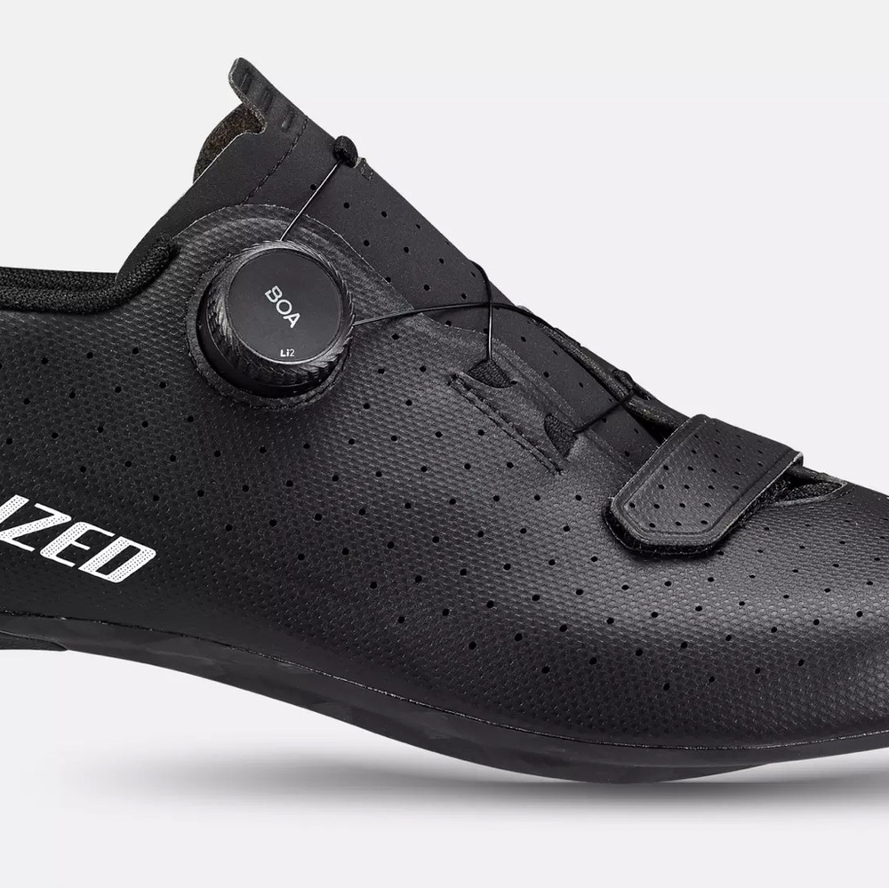 New in Box- Specialized Black Road Cycling Shoe with BOA Dial